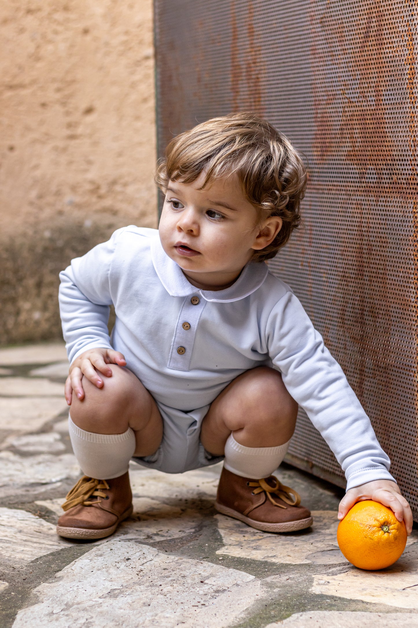 Calamaro Baby Bloomer Set Lechebe Blue 11173 Location Shot 2