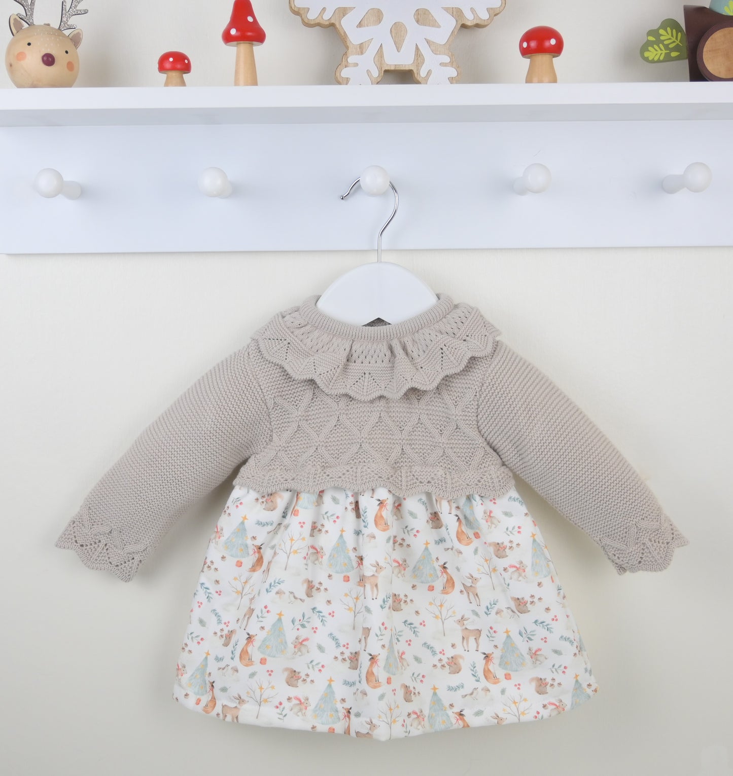 Pex Winter Friends Dress Natural