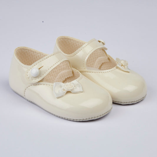 Early Days Baypod Girls Pram Shoe Ivory B616