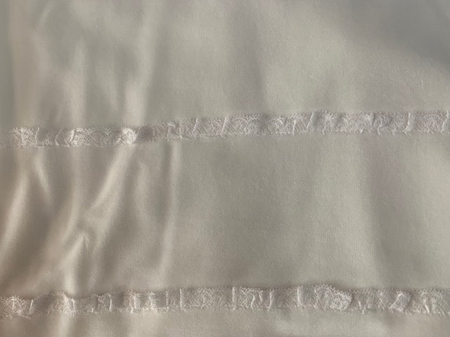 Deolinda Velour Winter Blanket Ivory Lace